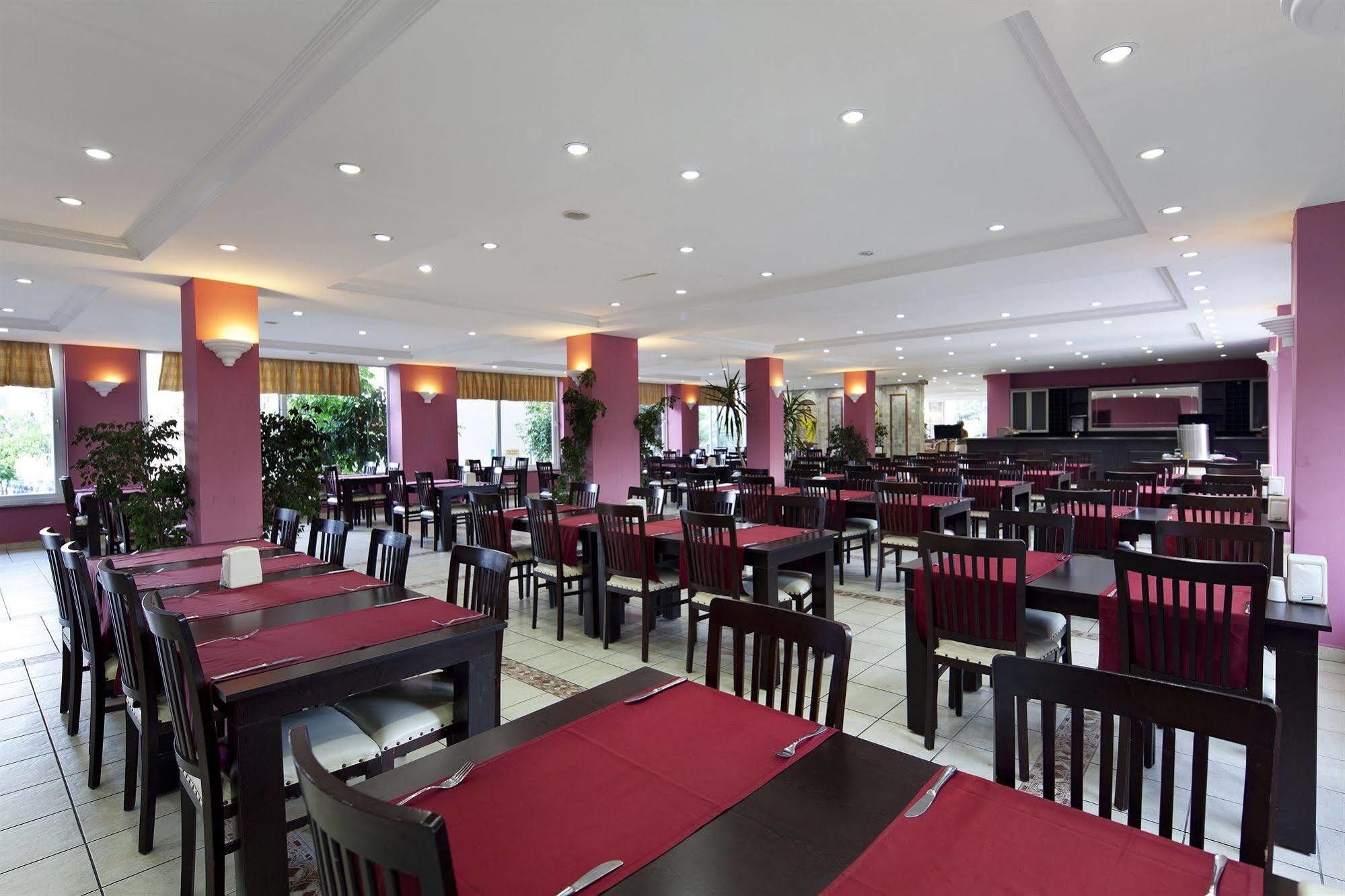 Larissa Garden Hotel Kemer Esterno foto