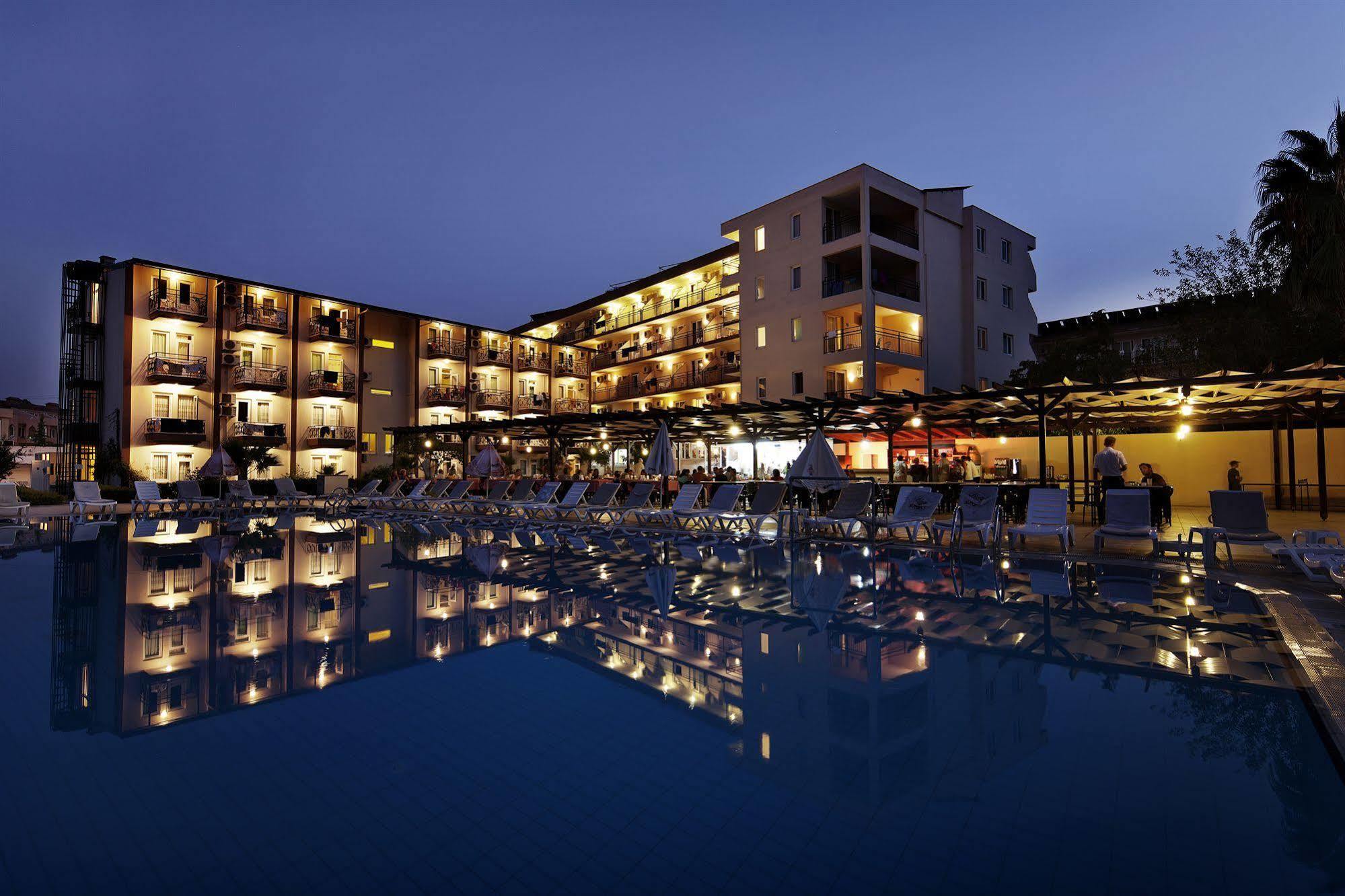 Larissa Garden Hotel Kemer Esterno foto